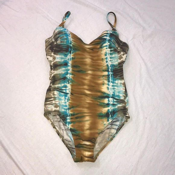 queen size bathing suits